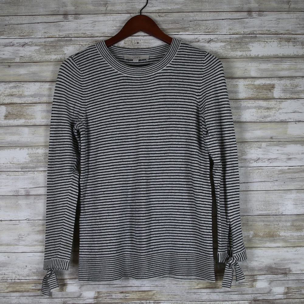 Loft White and Black Stripes Bow Sleeve Top sz XS